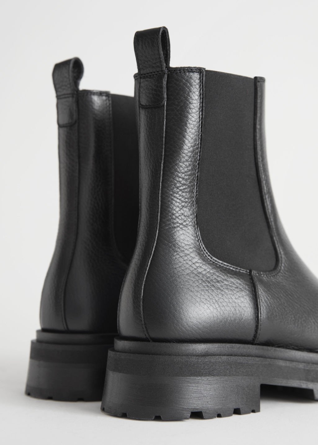 Lined Chunky Chelsea Leather Boots